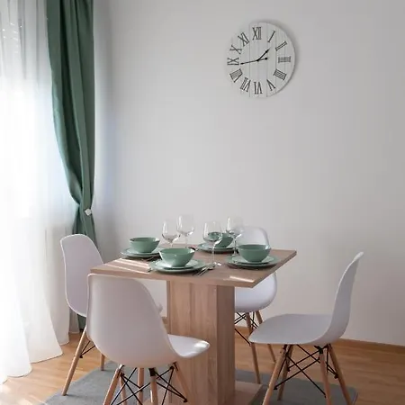 Ada Apartment